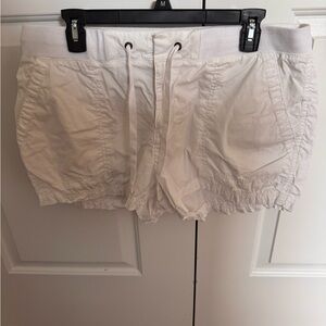 a.n.a White High-Waist Drawstring Casual Shorts